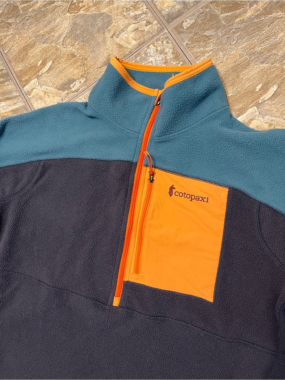 Cotopaxi Abrazo Half Zip Fleece Pullover Jacket Mens Medium Blue Colorblock - Picture 2 of 7